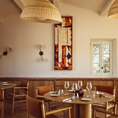فندق Capelongue, A Beaumier & بونيو