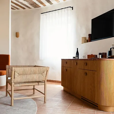 Capelongue, A Beaumier & 5*